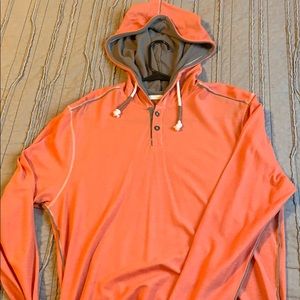 BKE Long Sleeve hooded shirt